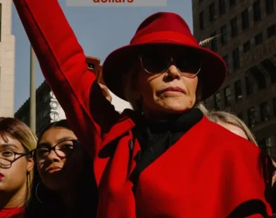 Jane Fonda acusa Trump de destruir chances de enfrentar crise climática