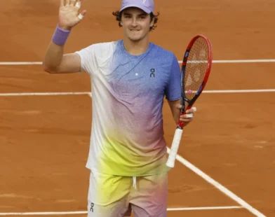 João Fonseca x Herbert em Roland Garros; veja destaques da TV