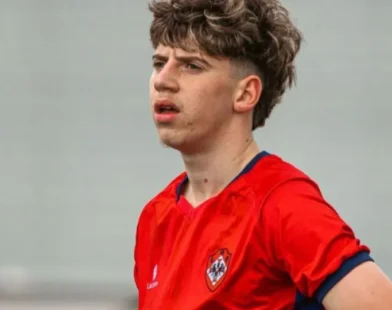 Jogador de 19 anos morre em acidente brutal