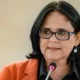 Justiça rejeita ação de Damares contra resolução que trata de aborto legal em menores