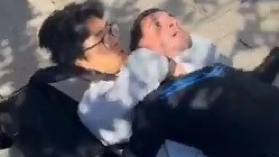 Ladrão tenta roubar turista em Barcelona e acaba sendo detido pela vítima
