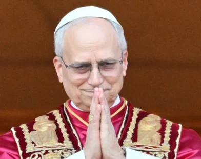 Leão XIV, em 1ª missa, destaca Igreja evangelizadora e temas caros de Francisco