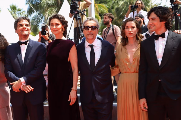 Lula celebra prêmios de O Agente Secreto em Cannes: “Orgulho”