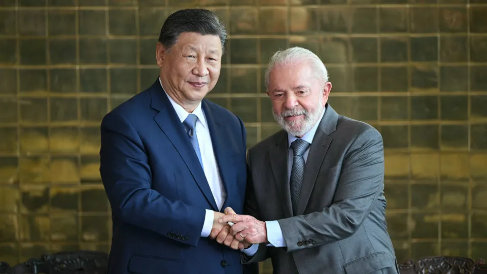 Lula vai a Rússia e China se reunir com Putin e Xi e debater mercado e paz