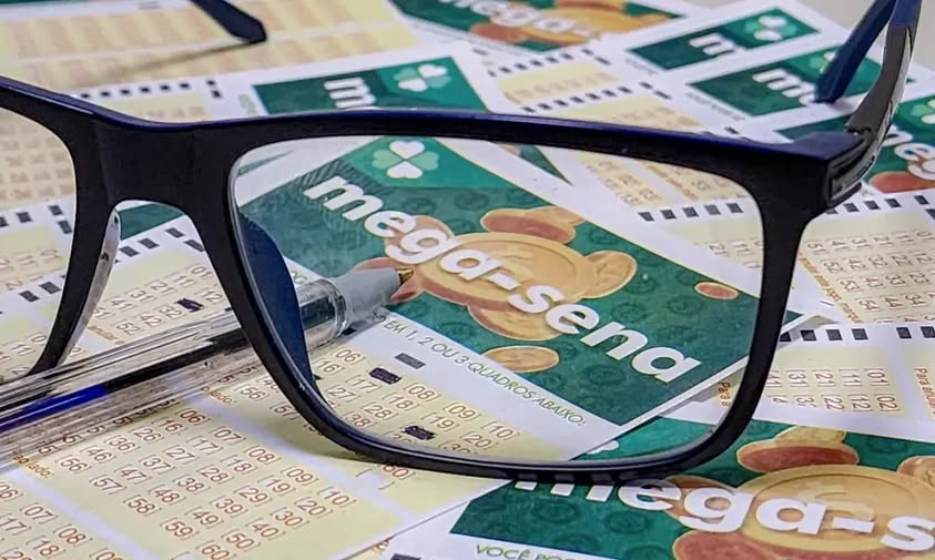 Mega-Sena acumula, aposta do ES fica por um número e leva quase 50 mil