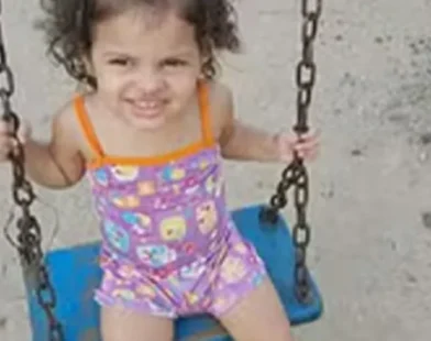Menina de 2 anos baleada no Rio está em estado grave