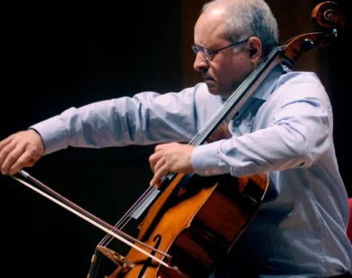 Morre Antonio Meneses, um dos principais músicos de sua geração, aos 66 anos