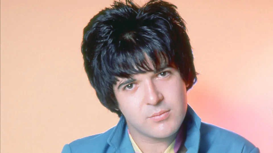 Morre Clem Burke, baterista da banda Blondie, pioneira do new wave, aos 70 anos