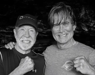 Morre Richard Norton, ator de 'Mad Max', aos 75 anos