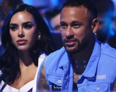 Neymar e Bruna Biancardi sediam culto em Santos após suposta crise no casamento