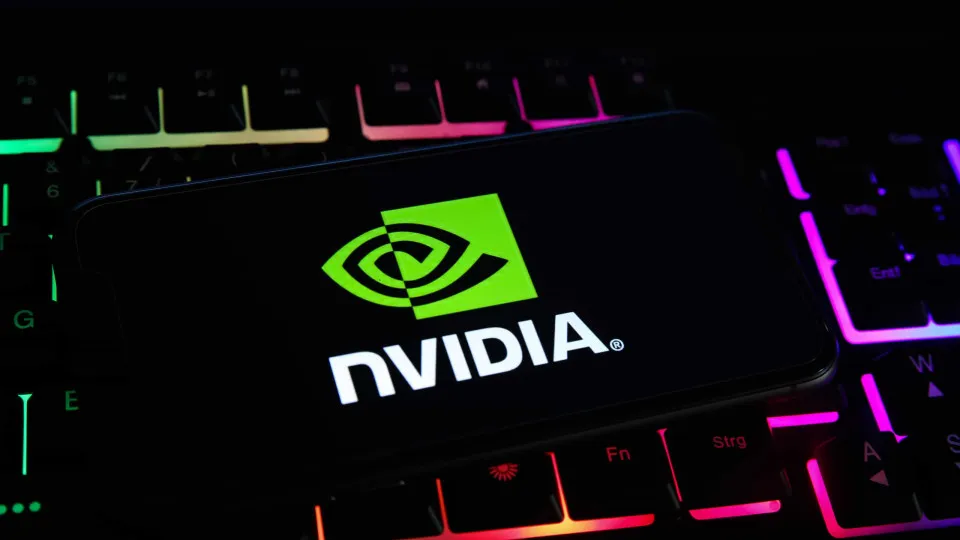 Nvidia ultrapassa a Apple e volta a ser empresa mais valiosa do mundo