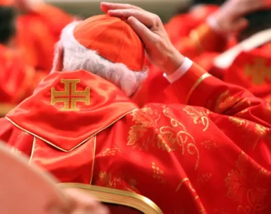 O Conclave que quase dividiu a Igreja Católica em duas