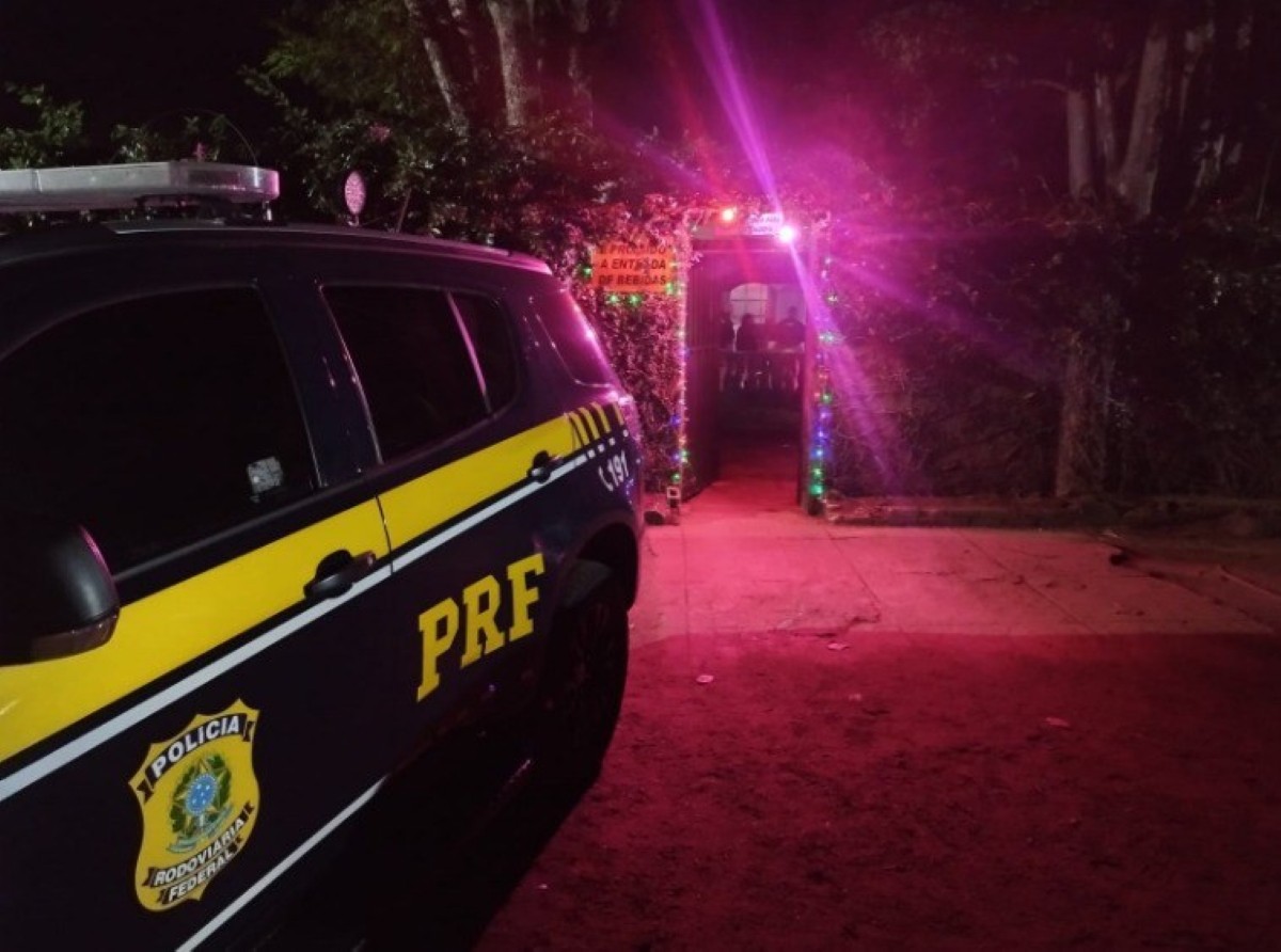 PRF resgata adolescentes vítimas de exploração sexual em boate de MG | Centro-Oeste