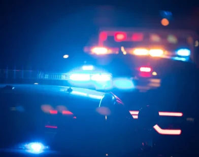 Pai atropela e mata policial um dia após filho ser fatalmente baleado