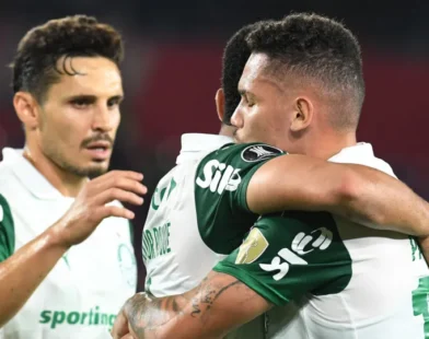 Palmeiras cria 'gordura' e alivia sequência tensa antes do Super Mundial