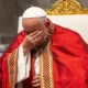 Papa Francisco completa um mês de internação; entenda quadro de saúde