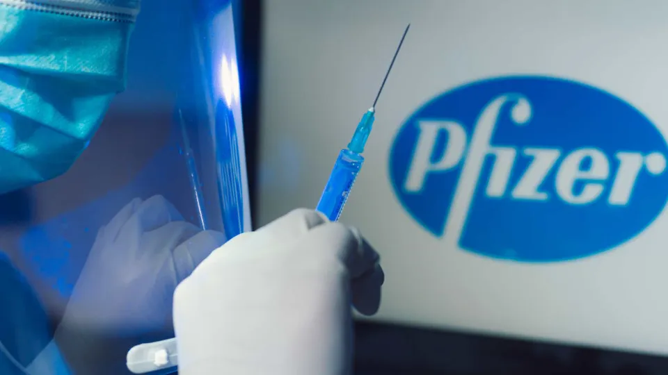 Pfizer anuncia acordo de US$ 6 bi com chinesa 3SBio para desenvolver medicamento contra câncer