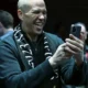 Quem é Cory Booker, democrata que bateu recorde de discurso mais longo da história do Senado dos EUA