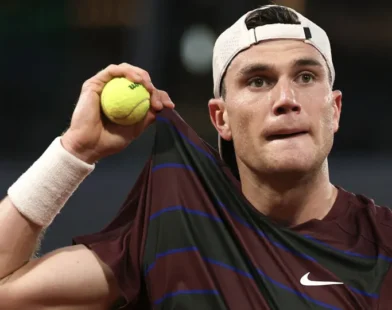 Rival deste sábado em Roland Garros, número 5 do mundo brinca com gritos de 'João Fonseca'