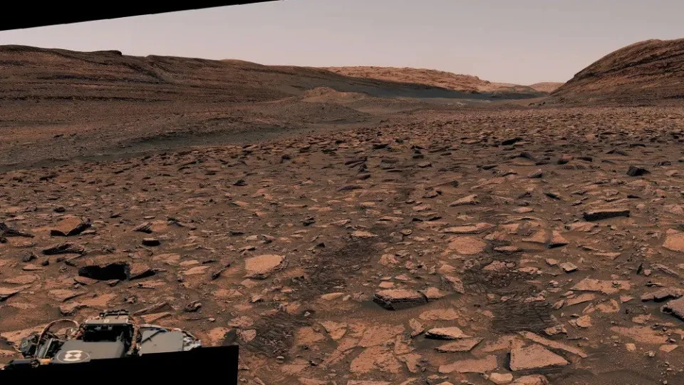 Rover Curiosity registra incrível fotografia de Marte; veja