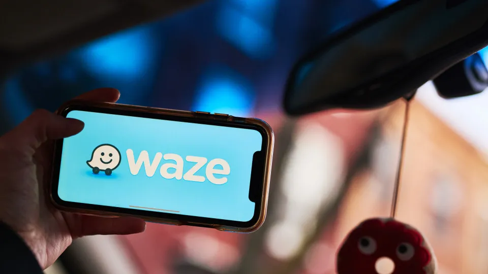 Saiba como alterar o idioma e a voz no Waze
