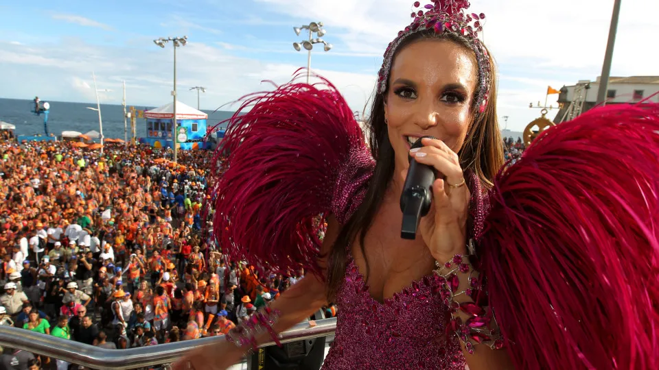 Salvador entra para o Guinness Book como 'Maior Carnaval de Trio Elétrico do Mundo'