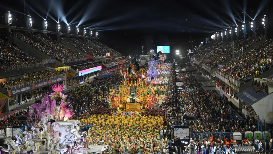 Segundo dia de desfile da Sapucaí terá misticismo e religiosidade