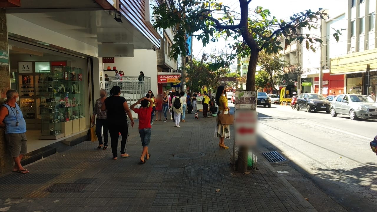 Sexta-feira Santa e Tiradentes: veja o que abre e o que fecha no feriadão em Divinópolis