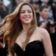 Shakira anuncia álbum após hit em que alfineta Piqué
