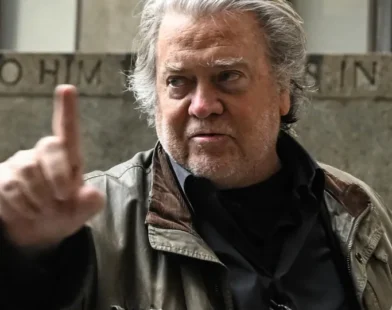Steve Bannon diz que Leão 14 é anti-Trump e 'pior escolha' para católicos trumpistas