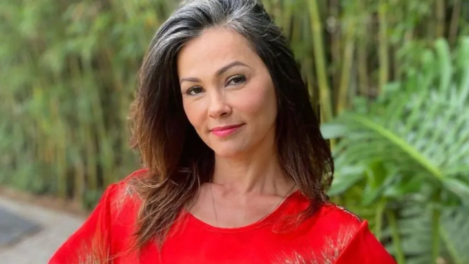 Suzana Alves critica o Carnaval e relata experiência espiritual