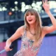 Taylor Swift bate recorde no Spotify com 300 milhões de reproduções em um dia