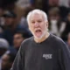Técnico da NBA Gregg Popovich se aposenta após 29 anos de carreira