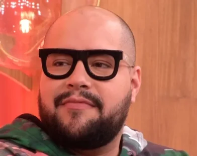 Tiago Abravanel diz que é comparado ao cantor Teddy Swims, que se apresenta no Lolla