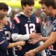 Tom Brady diz que machucou os filhos ao aceitar participar de programa