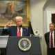 Trump anuncia investimento histórico de US$ 500 bilhões em IA