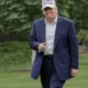 Trump pede ao Supremo autonomia para decidir onde deportará imigrantes