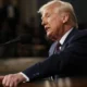 Trump sugere que Ucrânia pode não sobreviver à guerra contra a Rússia