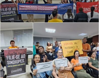 VIDEOS - Professores protestam na Câmara e cobram cumprimento do Piso Nacional.” Respeitem os professores de Linhares”. Chegou a pedir os manifestantes