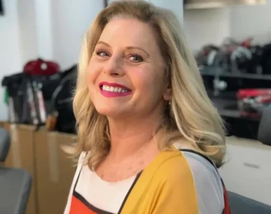 Vera Fischer conta que quase foi expulsa do colégio por história de sexo com os Beatles