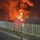 Vídeos mostram incêndio que fechou aeroporto de Heathrow