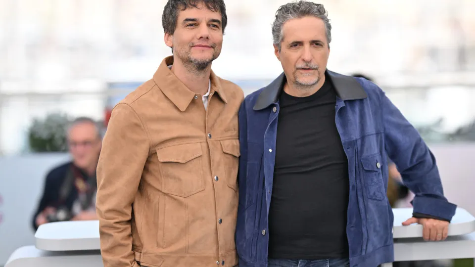 Wagner Moura vence prêmio de melhor ator em Cannes por 'O Agente Secreto'
