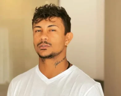 Xamã passa mal em evento e dá entrada em hospital