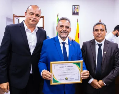 Zezinho Barbary é homenageado em Mâncio Lima | ac24horas