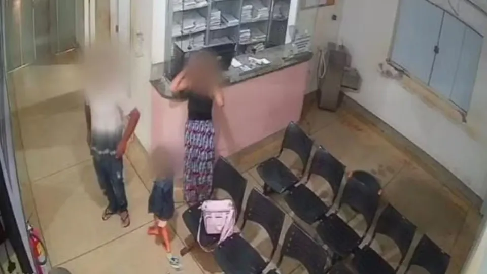 ‘Bebê de incesto’ morre com marcas de agressão; pai é morto a tiros