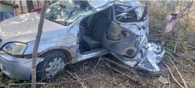 Acidente grave na MG-892 deixa dois mortos e duas pessoas feridas, entre elas uma criança