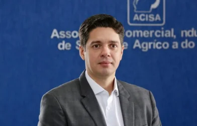Acre: o esgotamento de um modelo econômico e um novo ciclo com base na floresta viva | ac24horas