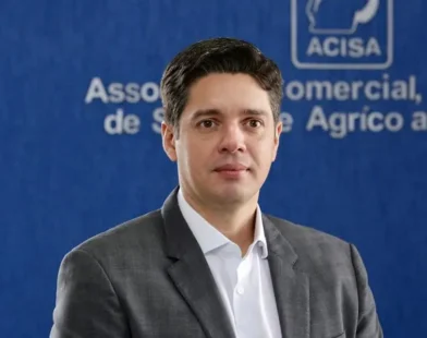 Acre: o esgotamento de um modelo econômico e um novo ciclo com base na floresta viva | ac24horas