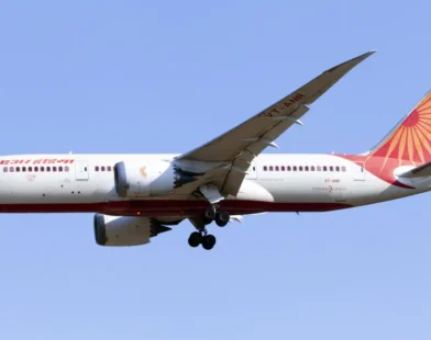 Air India cancela voos com Boeing 787 após acidente que matou 279