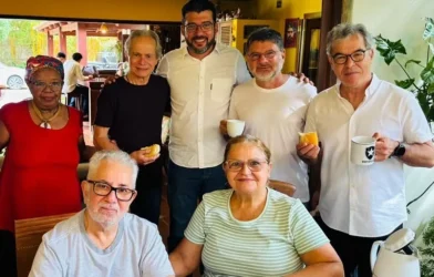 Antigas lideranças do PT discutem futuro político do Acre | ac24horas